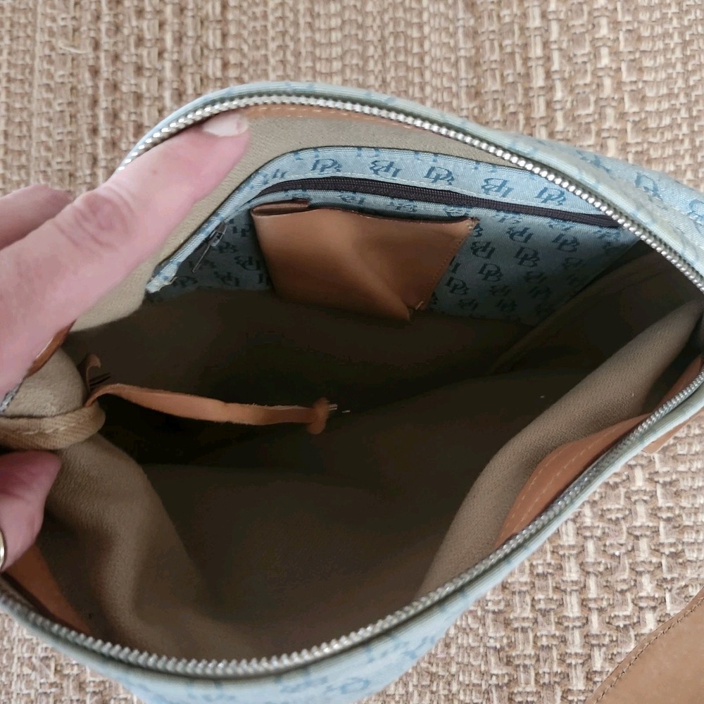 Vintage Y2K Blue Zip Dooney & Bourke Canvas Hobo Bag Purse Tan Leather Strap - Picture 6 of 6